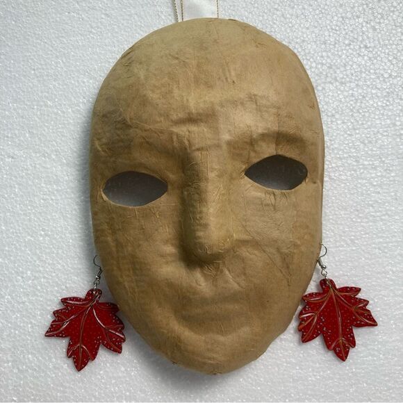 Hand-Painted Earrings Wooden Red Maple Leaf for Fall Halloween Thanksgiving New - Picture 8 of 10